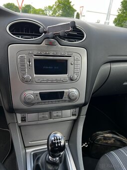 Ford Focus 2.0 TDCI 2009 rok - 10