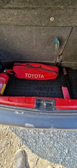 Toyota Yaris p1 2001 1.0 50kw - 10