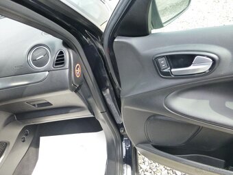 Ford S-MAX 2.0TDCi 165PS 141000KM 7MÍST - 10