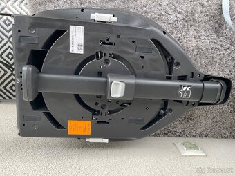 Prodám Autosedačku CYBEX Cloud Z2 i-Size black + Cybex Base - 10