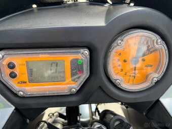 KTM 950 Adventure - 10