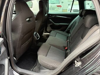 Škoda Octavia 4 iV Combi Style 1.4TSI 150kW DSG Sport Virtu - 10