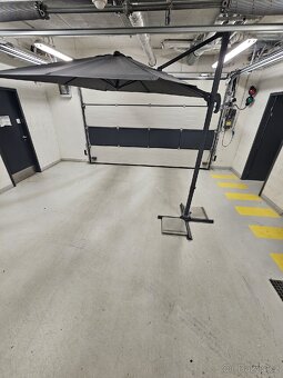 Zahradní slunečník šedý 250cm x 250cm nový - 10