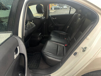 Honda Accord 2.4i-VTEC 148kW/8G/Executive - 10