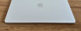 MacBook PRO 13" 8GB RAM 256 SSD LATE 2018 - 10