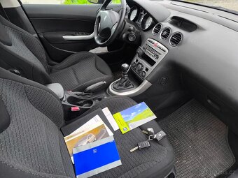 Peugeot 308, 2.0HDI,MAX VÝBAVA,190KM,7MÍST - 10
