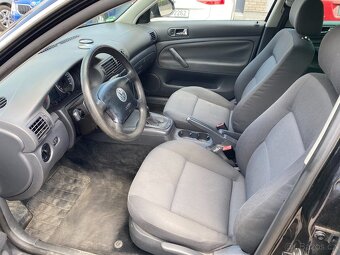 VW Passat combi 1.6i, 75 kW, 2004, klima, ALU R16, tažné - 10