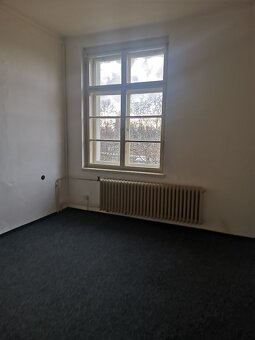 Pronájem, Kanceláře,  35m2 - Pardubice - Semtín, ev.č. 00101 - 10