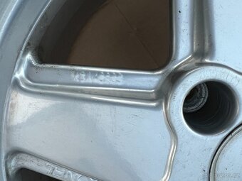 Alu kola Mercedes Benz Penta Ronal 15" - 10