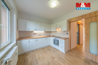 Prodej bytu 3+1, 79 m², Orlová, ul. Okružní - 10