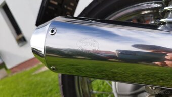 Moto Guzzi V7 Café Classic - 10