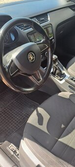 Škoda Octavia 1.6 TDI 85kW ČR AMBITION - 10