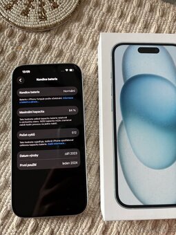 iPhone 15, 256GB, TOP stav - 10