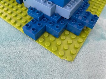 Lego Duplo modrý hrádek - 10