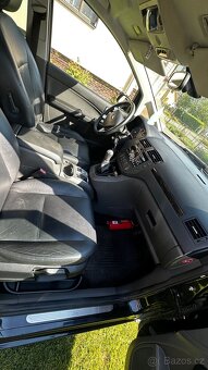 FORD FOCUS C-MAX - 10