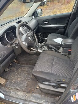 Suzuki Vitara 1.9ddis - 10