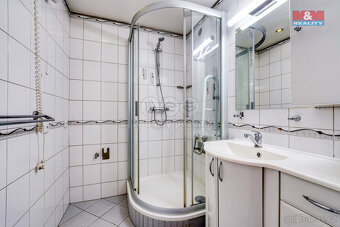 Pronájem bytu 4+1, 80 m², Plzeň, ul. Sokolovská - 10