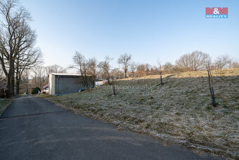 Prodej pozemku k bydlení 1372 m² v Blahutovicích - 10