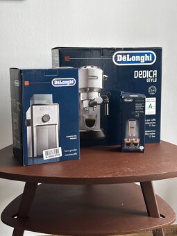 Kávovar DeLonghi Dedica a mlýnek - 10