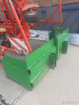 Prodám přepravní box, bednu, kontejner za traktor - 10