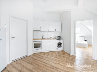 Pronájem bytu 2+kk, Za Černým mostem, Kyje, 22500 Kč/měs, 65 - 10