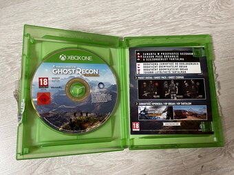 Xbox one S 500 GB + ovladač + 6 her - 10