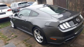 Ford Mustang 5.0 V8 330kW r.v. 2020 EU VERZE - 10