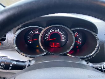 Kia Sorento 2.2 145 kw - 10