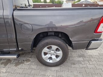 Dodge Ram 1500 5.7 HEMI V8 4x4 2019 - 10