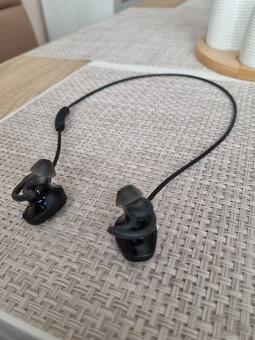 BOSE SoundSport Wireless - 10