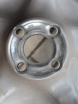 Zimní pneu NOKIAN 205/60 R16 DOT 43/24 - 10