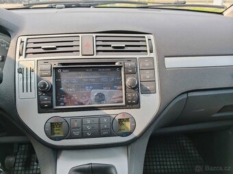 Focus C-Max 1,6i 16V 2006 STK 9/2027 - 10