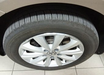 Volkswagen Touran 2.0tdi highline 7mist - 10
