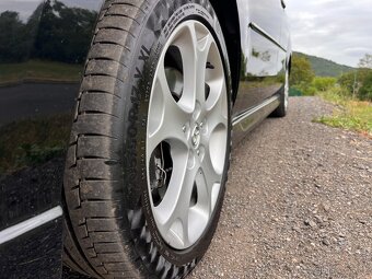 MAZDA 5 2.0i 107KW GTA,2008,XENON,VÝHŘEV,ALU17,7MÍST,ANDROID - 10