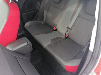 Ford Fiesta 1.6TDCi 70kw ST-line - 10