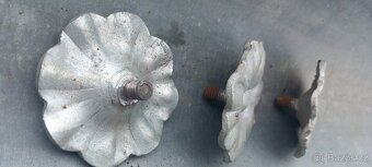 STARÁ KOVANAÁ VRATA - 10