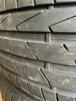 Prodám letní pneu Hankook Venus S1 EVO2, rozměr 245 - 10