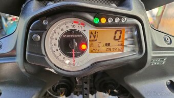 Suzuki DL 650 V-strom ABS 25 kW - 10