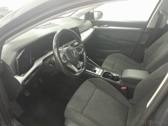 Volkswagen Golf VIII 2,0 TDi - 10
