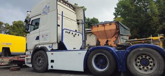 SCANIA 6X2 R560 V8 HYDRAULIKA - 10