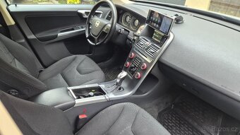 Volvo XC60 2.4D 4x4 BEZ INVESTIC - 10
