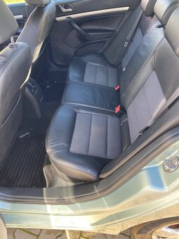Škoda Octavia 2 2.0 TDi Combi - 10