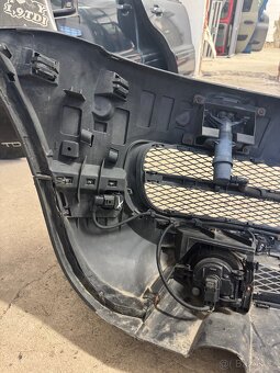 VW Touareg 7L 2002-2006, přední nárazník - 10