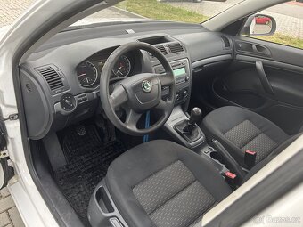 Škoda Octavia II 1.6 TDI Ambition, r.v. 2012 - 10