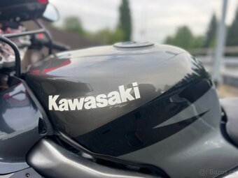 Kawasaki zx9r - 10