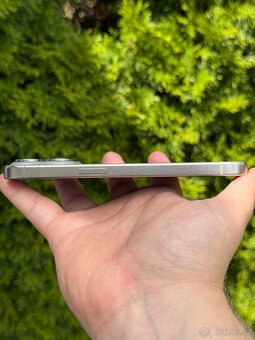 iPhone 15 Pro - Top stav - 10