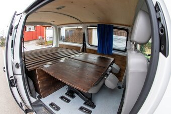 VW T5 2,0 TDI Transporter s úpravou na camper - 10