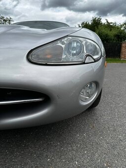 Jaguar XK8 2001 - 10