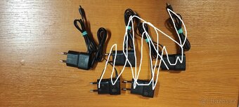 NOKIA AC-3E, 4E, 5E, 8E a 11E - nabíječky s konektorem 2,0mm - 10