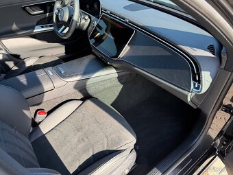 NEW E 220d combi 4-MATIC ,AMG PAKET,2025,20.000km,ZARUKA - 10